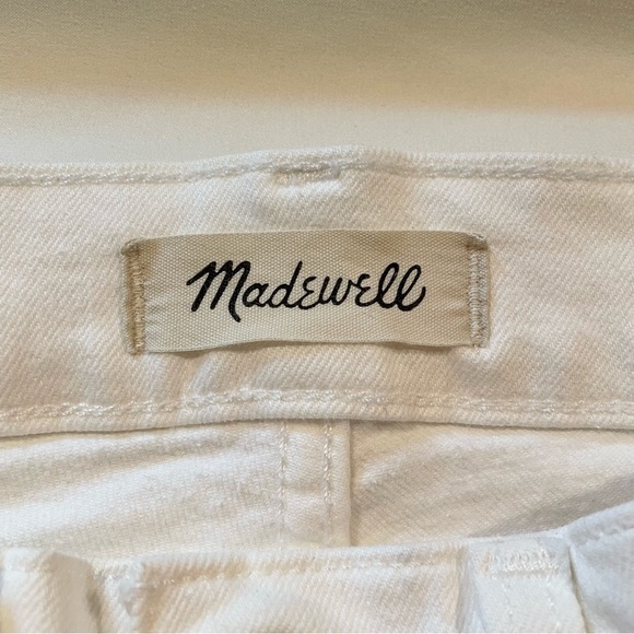 Madewell The Perfect Vintage Straight Jean in Tile White: Ripped Knee Edition 26 - Picture 6 of 13